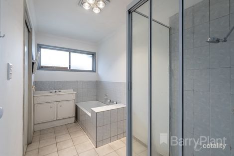 Property photo of 2/1218 Heatherton Road Noble Park VIC 3174