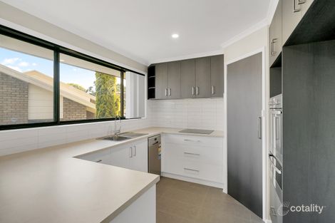 Property photo of 2 Sherwood Court Lindisfarne TAS 7015