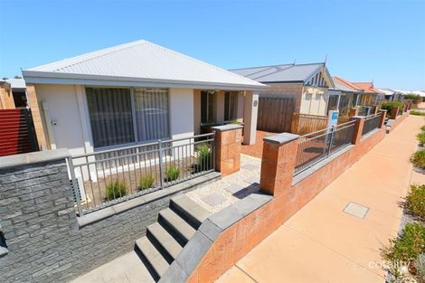 Property photo of 11 Bradshaw Crescent Ellenbrook WA 6069