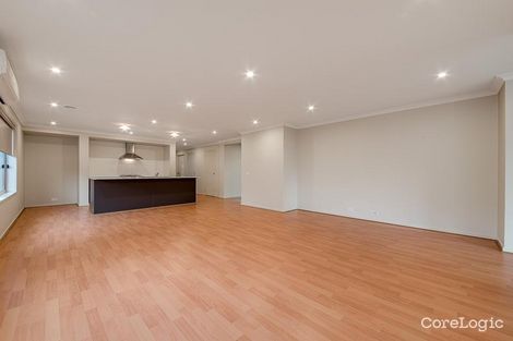 Property photo of 4 Easter Way Cranbourne East VIC 3977