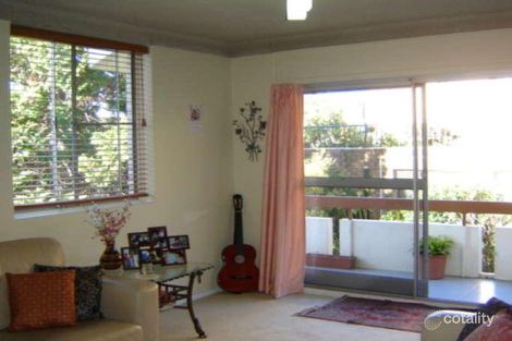 2/42 Burdett St, Hornsby, NSW 2077