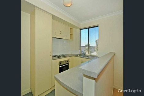 Property photo of 4/4 Wattlebird Loop Joondalup WA 6027