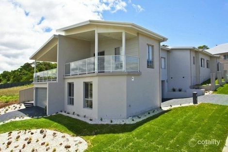 Property photo of 28 Muirfield Avenue Shell Cove NSW 2529