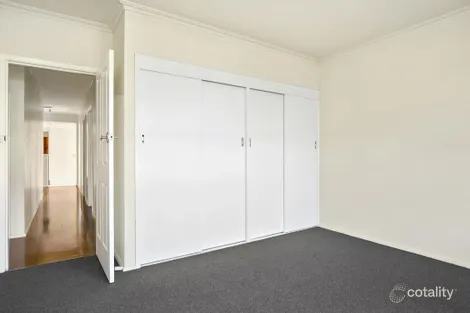 Property photo of 2 Mura Court Grovedale VIC 3216