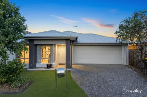 6 MINER CRES, PALLARA, QLD 4110