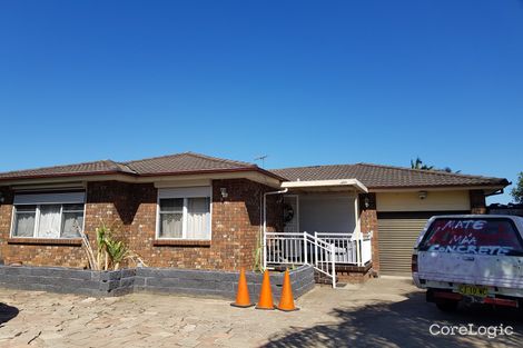 Property photo of 54 Melbourne Road St Johns Park NSW 2176