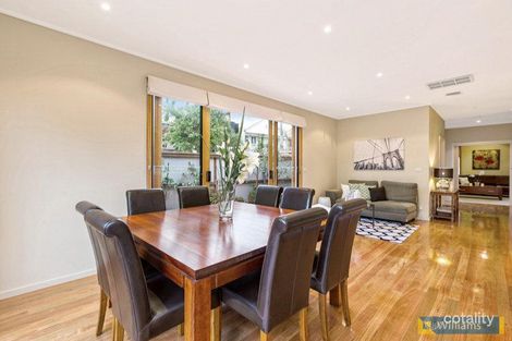 2 Breadalbane Pl, Newport, VIC 3015