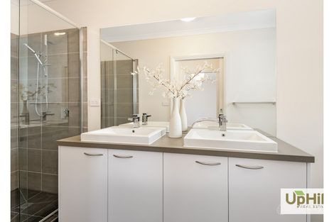 Property photo of 7 Tartan Drive Clyde North VIC 3978