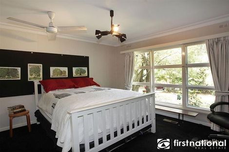 Property photo of 3 Williamson Street Berwick VIC 3806