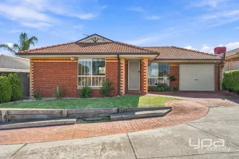 Property photo of 28 Gimlet Close Meadow Heights VIC 3048