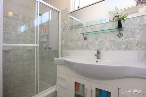 Property photo of 82 Boykambil Esplanade North Hope Island QLD 4212