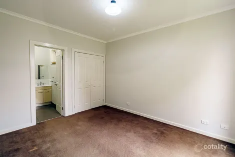 Property photo of 1/44 St James Avenue Springvale VIC 3171