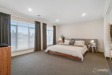 Property photo of 8 Palladium Circle Beveridge VIC 3753