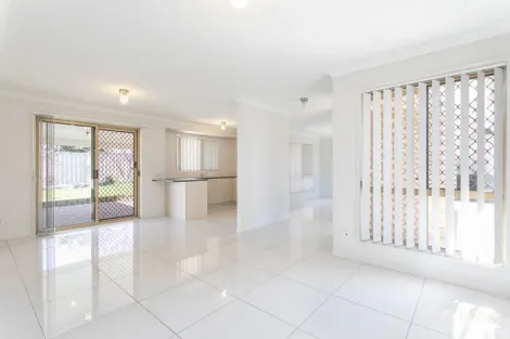 Property photo of 26 Mareeba Court Boronia Heights QLD 4124