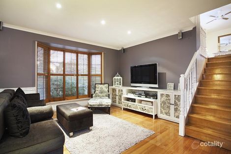Property photo of 51 Lynden Grove Mount Waverley VIC 3149