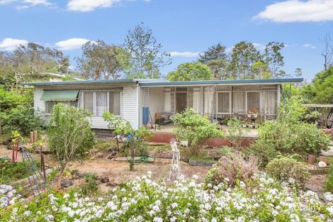 Property photo of 124 Thompson Crescent Research VIC 3095