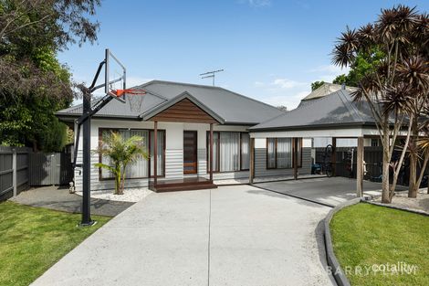 3 Smith St, Healesville, VIC 3777