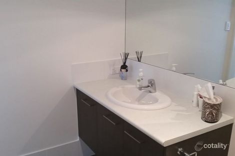 Property photo of 15 Moreton Street Fitzgibbon QLD 4018