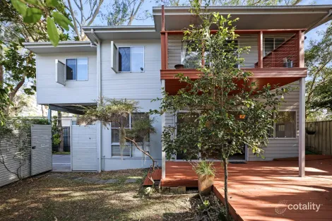 Property photo of 39 Dolphin Avenue Hawks Nest NSW 2324