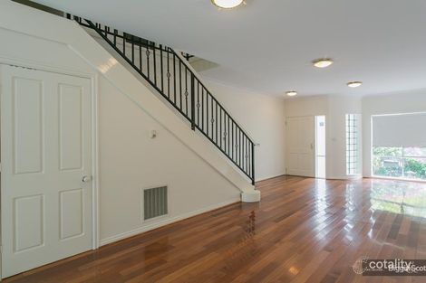 Property photo of 14 Atkinson Close Windsor VIC 3181