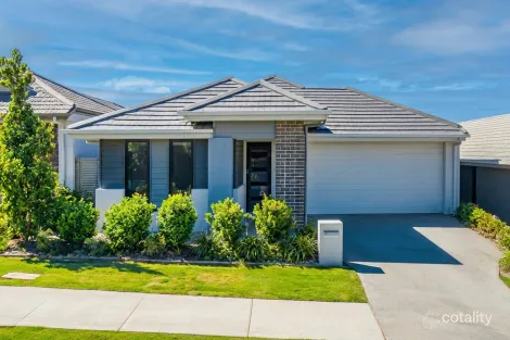 Property photo of 36 McVeigh Street Pimpama QLD 4209