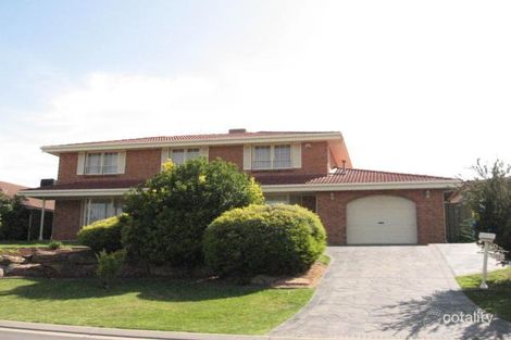32 Summer Hill Ct, Wynn Vale, SA 5127