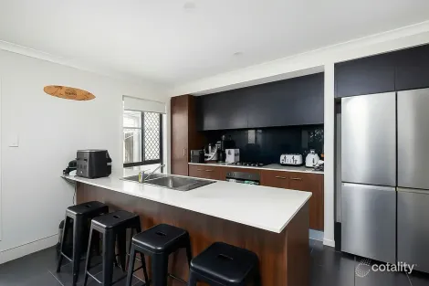 Property photo of 36 McVeigh Street Pimpama QLD 4209