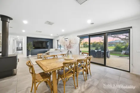 Property photo of 1 Roycroft Way Yea VIC 3717