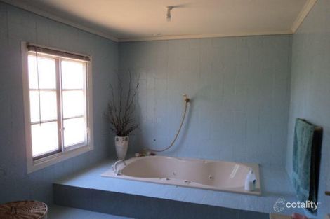 Property photo of 39 Taunton Road Euleilah QLD 4674