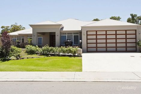 126 Roxburghe Dr, The Vines, WA 6069