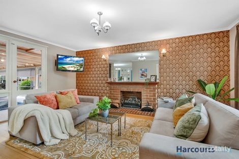 Property photo of 3 Viola Court Frankston VIC 3199