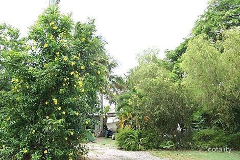 25 Wattle St, Yorkeys Knob, QLD 4878