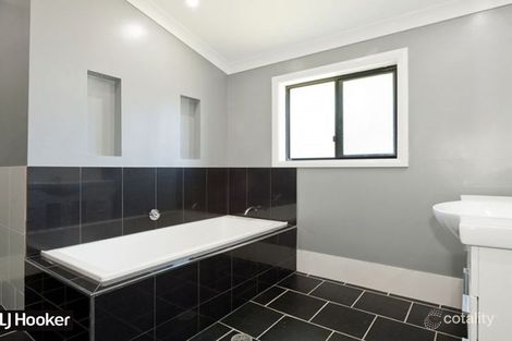 Property photo of 14 Hibiscus Close Taree NSW 2430