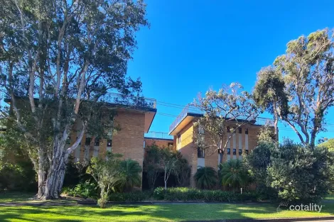 Property photo of 11/22-26 Russell Street Hawks Nest NSW 2324