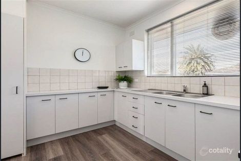 Property photo of 12/1 The Avenue Windsor VIC 3181