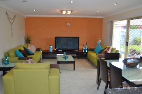 Property photo of 14 Baldini Place Hinchinbrook NSW 2168