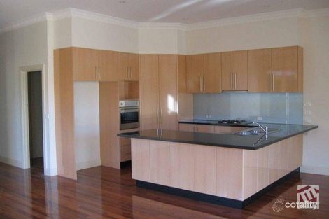 Property photo of 16 St James Avenue Mont Albert VIC 3127