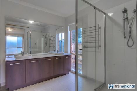 Property photo of 35 Tamborine Avenue Point Cook VIC 3030