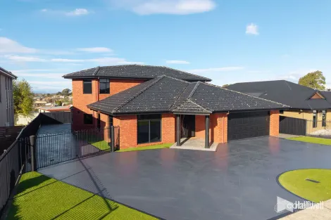 97 Lovett St, Devonport, TAS 7310