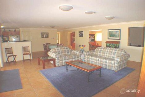 Property photo of 100 Riverside Avenue Barellan Point QLD 4306