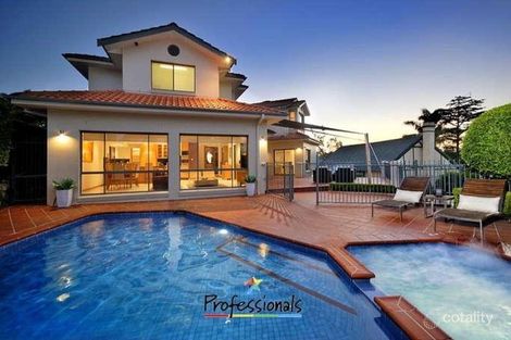 Property photo of 14 Cranbrook Place Illawong NSW 2234