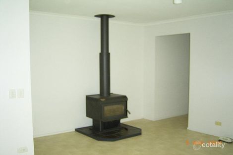 Property photo of 18 Caringal Drive Karana Downs QLD 4306