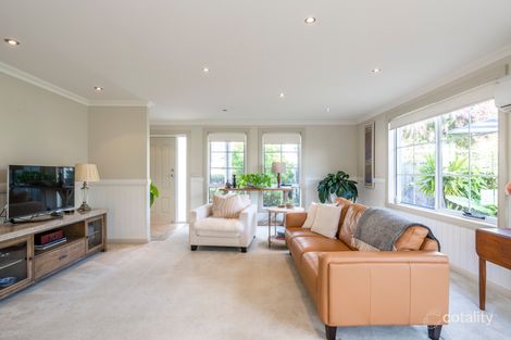 Property photo of 2/16 St Andrews Drive Devonport TAS 7310