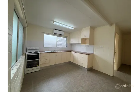 Property photo of 2/42 Fallon Street Manunda QLD 4870