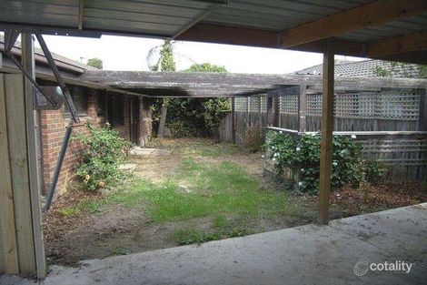 Property photo of 2/38 Cameron Way Pakenham VIC 3810