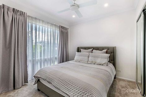 Property photo of 28 Wyperfield Circuit Pimpama QLD 4209