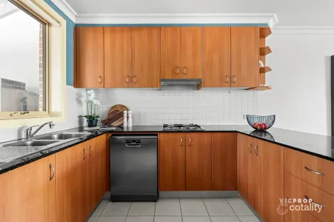 Property photo of 5/38 Westfield Drive Doncaster VIC 3108