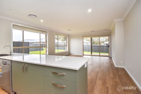 22 Platinum Pde, Orange, NSW 2800