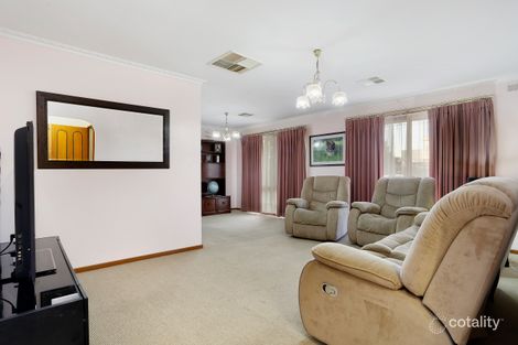 Property photo of 1 Hadley Close Kealba VIC 3021