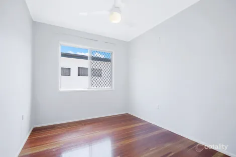 Property photo of 69 Longland Street Redcliffe QLD 4020